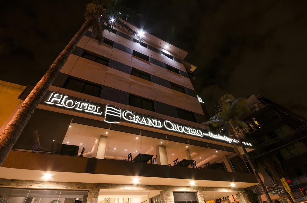 Bagu Grand Crucero Posadas Kültér fotó