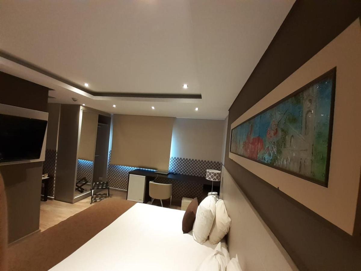 Bagu Grand Crucero Posadas Kültér fotó